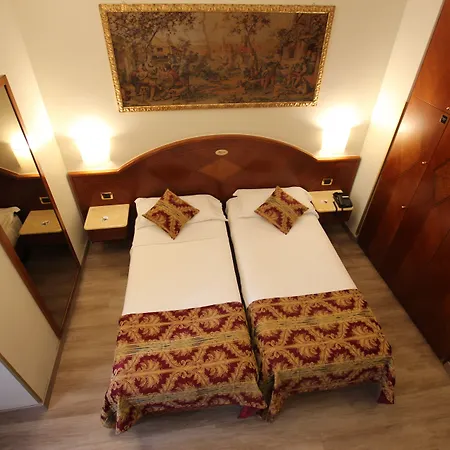 Mokinba Hotels King-2